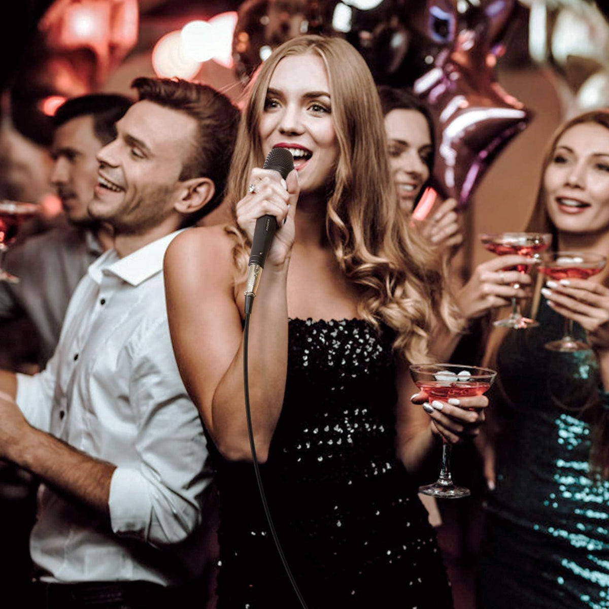 TONOR K1 Vocal Microphone for Singing, Dynamic Handheld Wired Karaoke Mic, Microfono with 5M XLR to 1/4" Cable, Compatible with Amp, Mixer, Suitable for Speech, Karaoke and Outdoor Activities
